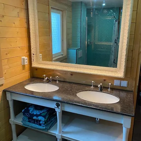 The Blue House Tatil Evi